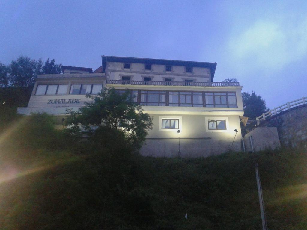 Hotel Zumalabe Mutriku Εξωτερικό φωτογραφία